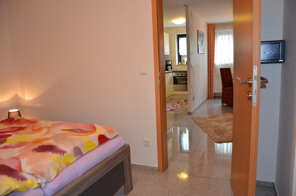 Ferienwohnung In Fuhlenbrock บอททรอพ ห้อง รูปภาพ