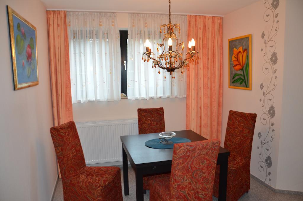 Ferienwohnung In Fuhlenbrock บอททรอพ ห้อง รูปภาพ